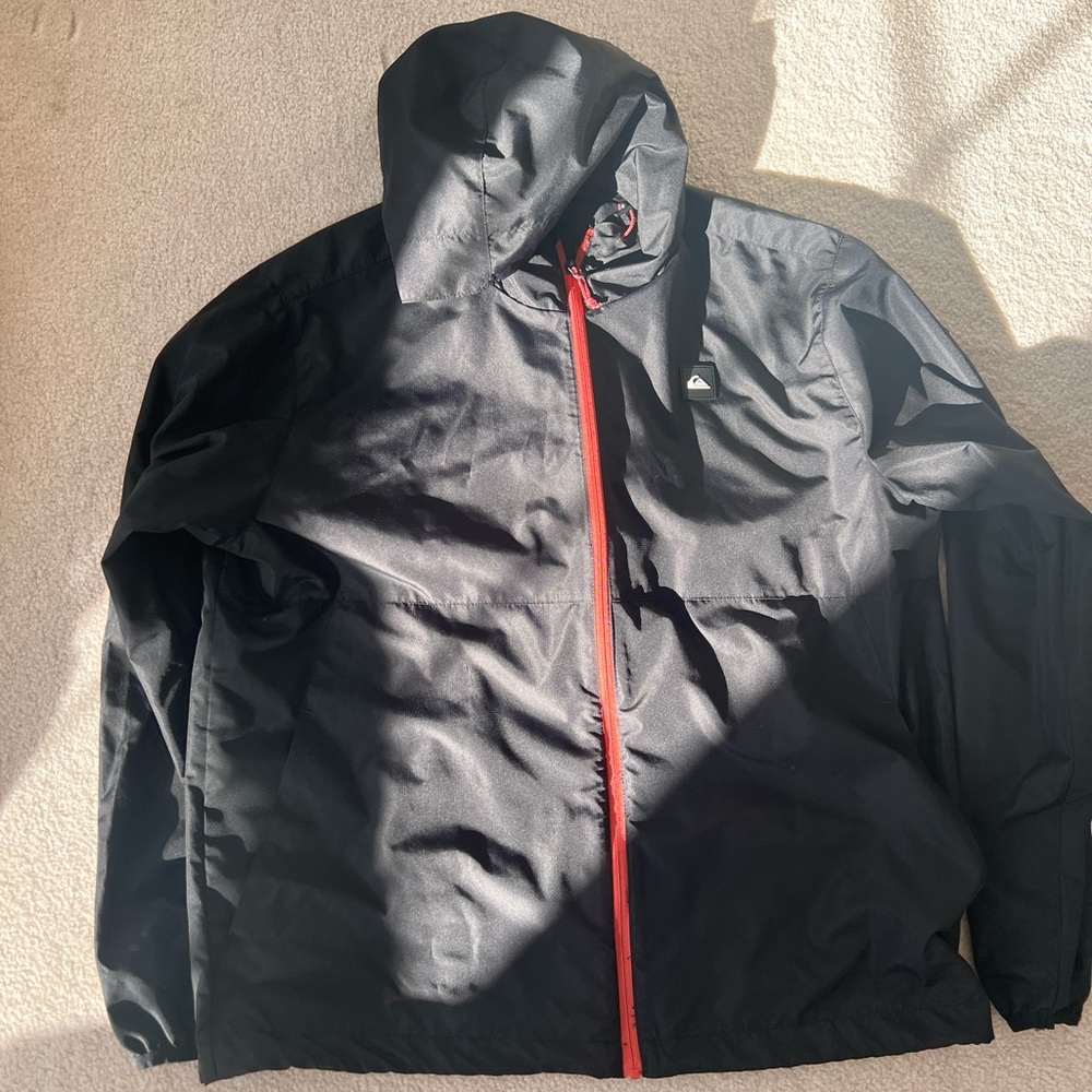 Quiksilver Men's Black Jacket with Red Accents